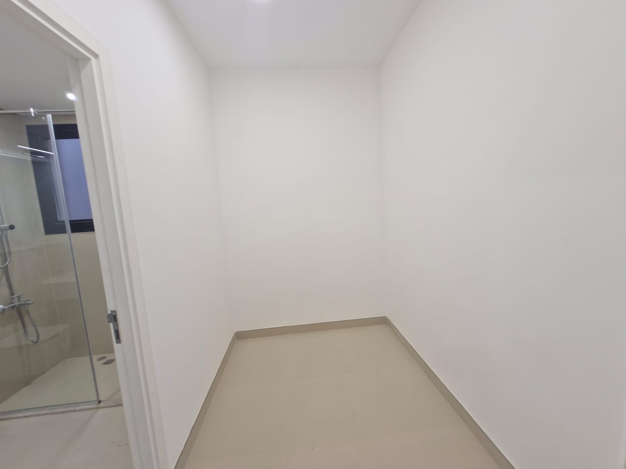 🏰 *Modern Luxury Villa in Sidra District – Roshn*   ✨ 400 sqm | Contemporary Design Blending Elegance, Functionality & Sustainability 🌿♻️